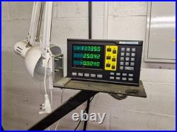 Xyz 1500 Turret Milling Machine Varispeed Head Digital Readout Powered X-axis